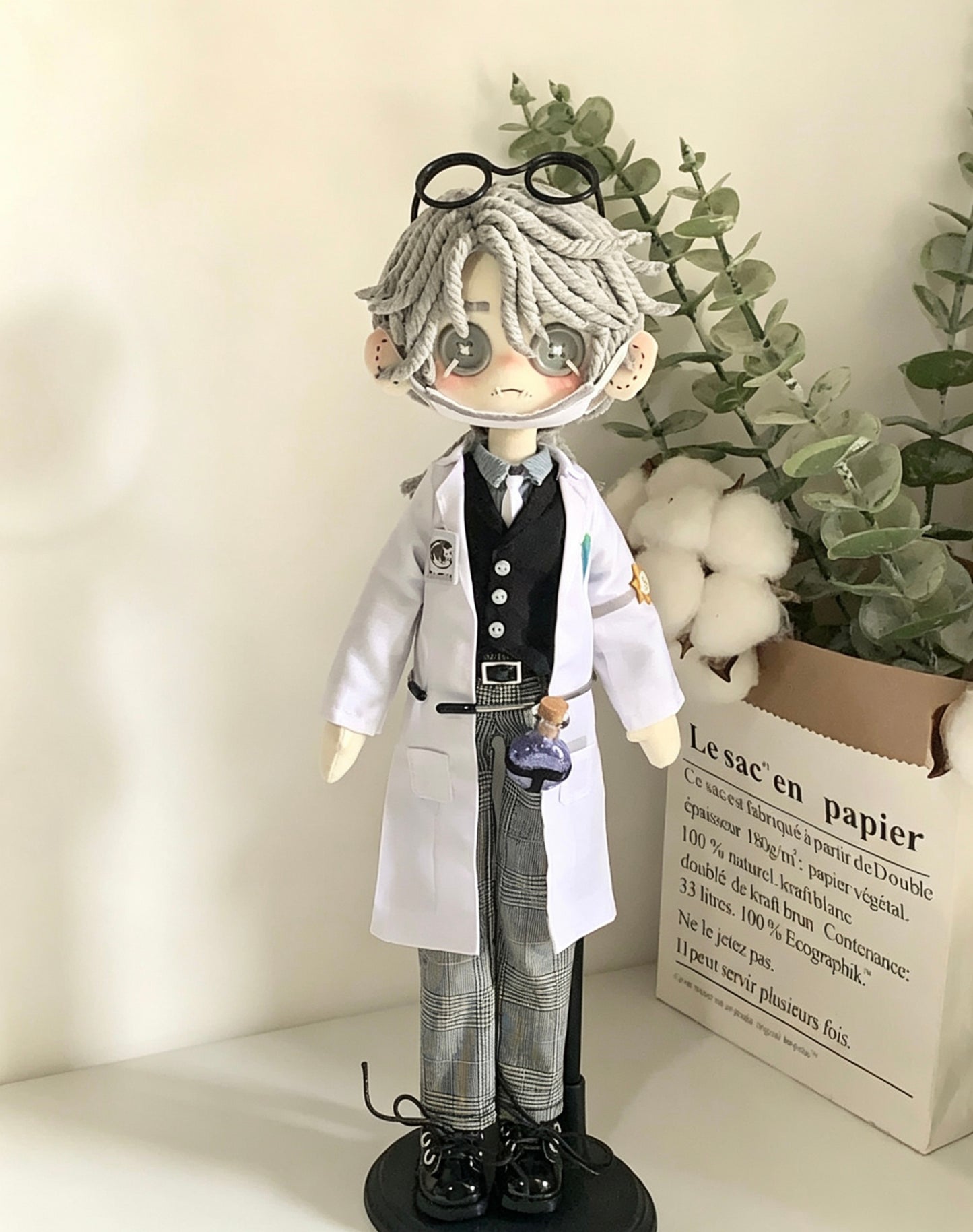 "Embalmer" - Aesop Carl（30CM)