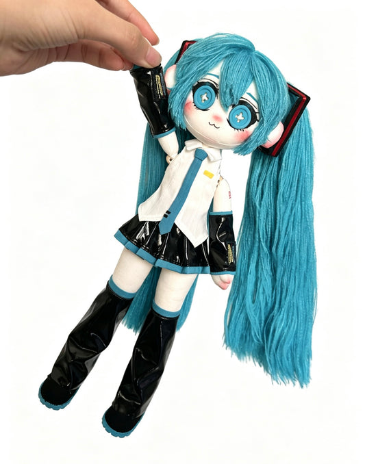 Hatsune Miku （30CM)