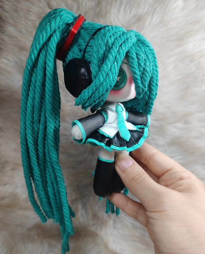 Hatsune Miku （8CM)